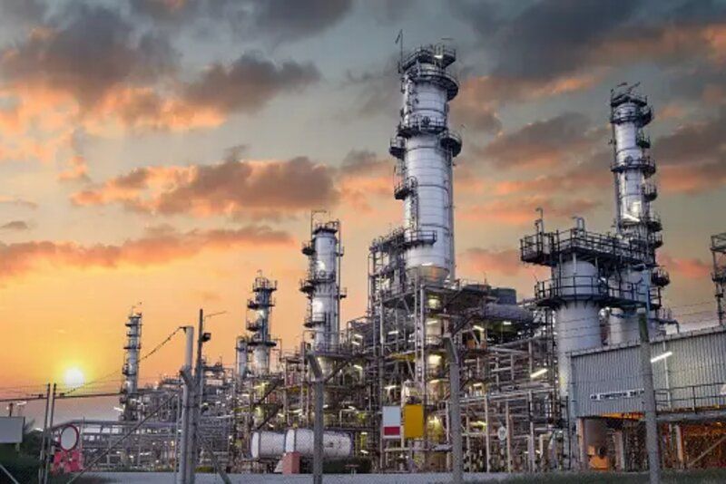Trump Ancaman Tarif 25% untuk Negara Pembeli Minyak Venezuela