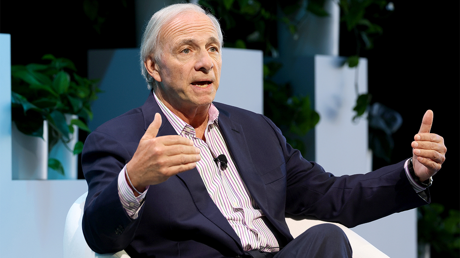 Ray Dalio Peringatkan Dampak Negatif Tarif Trump pada Stabilitas Global