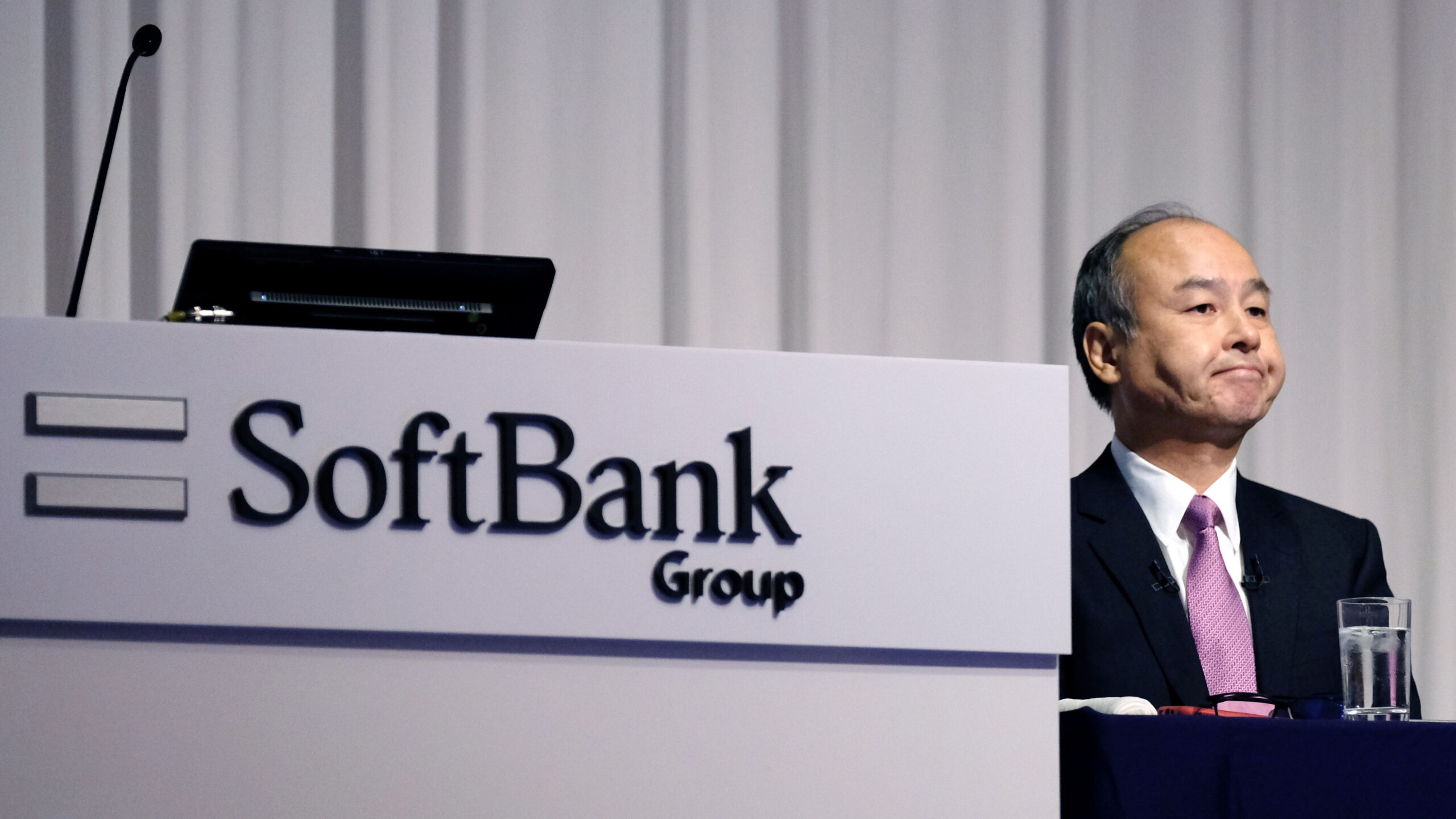 SoftBank Investasi US$100 Miliar di AS, Ciptakan 100 Ribu Pekerjaan