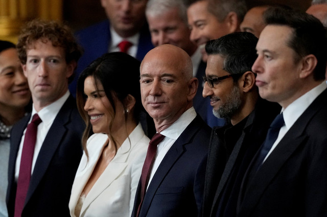 500 Orang Terkaya Kehilangan Rp3,4 Kuadriliun Usai Tarif Trump