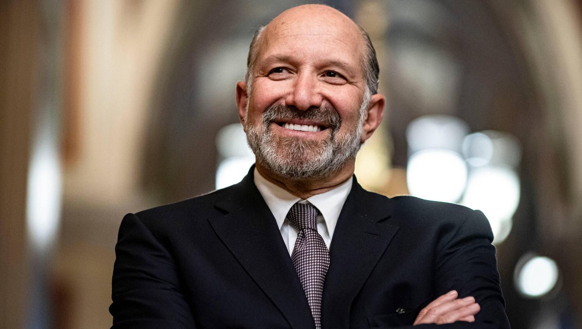 Howard Lutnick Dituduh Sebagai Pemicu Tarif Trump yang Kontroversial